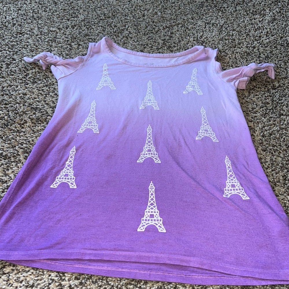 Justice shirt. Size 6/7